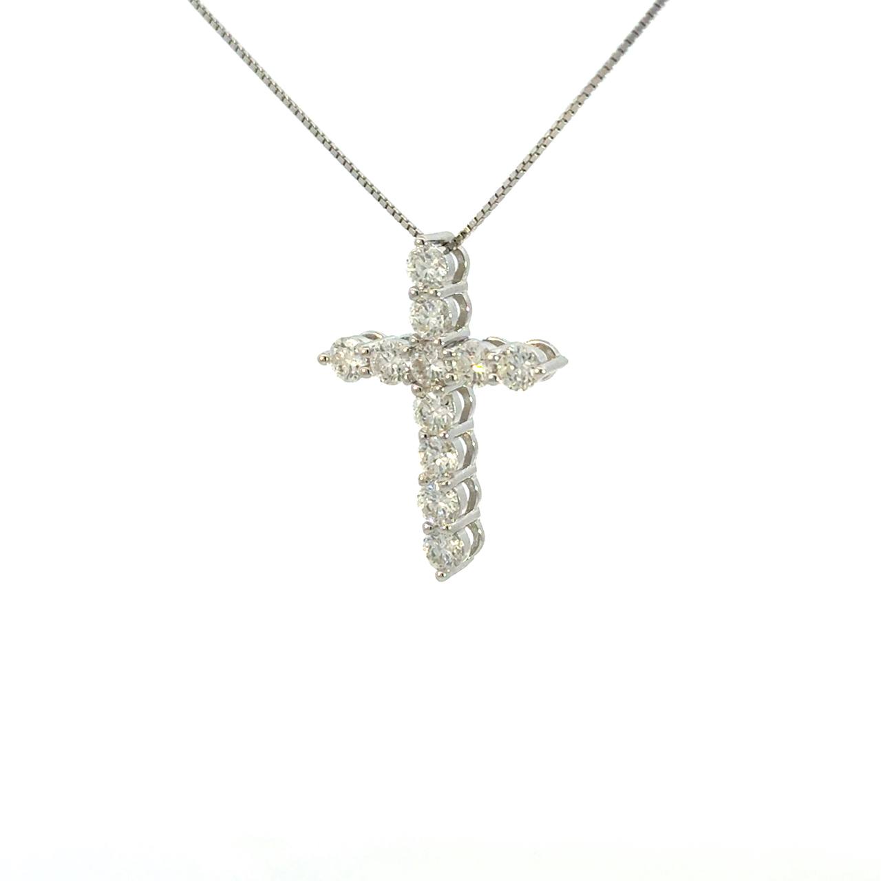 Cruz de Plata con Moissanita